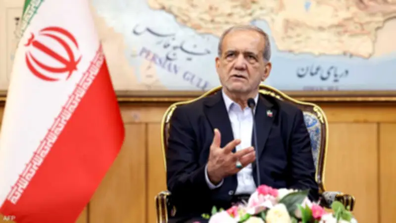 الرئيس الإيراني يعتذر لدول الخليج ويعلن تعليق الهجمات المشروطة