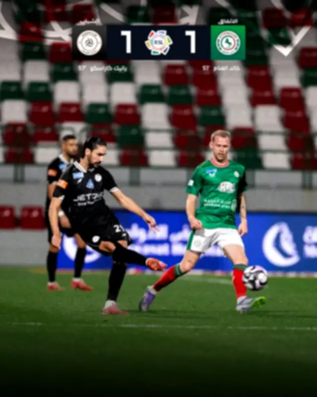 التعادل الإيجابي يحسم مواجهة الاتفاق والشباب في دوري روشن السعودي