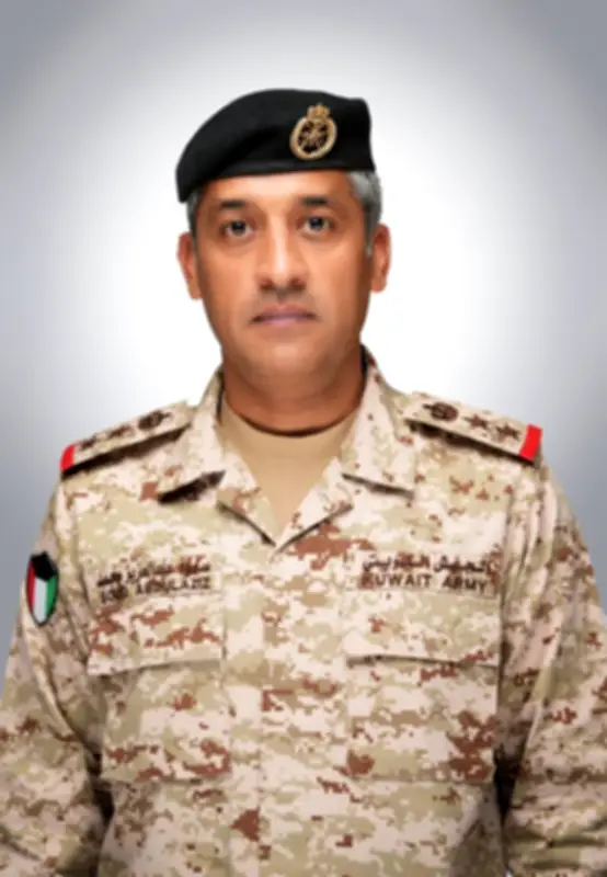 وزارة الدفاع الكويتية تعلن تصديها لهجوم بطائرات مسيرة استهدف خزانات وقود مطار الكويت الدولي