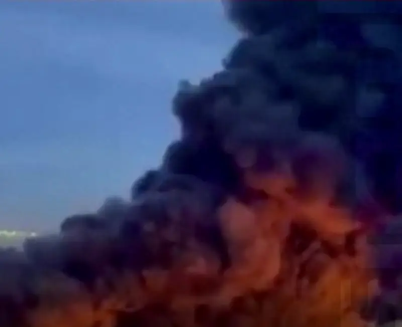 البيت الأبيض يوظف "حرب الميمات" في تغطية الضربات على إيران: جدل حول تحويل العمليات العسكرية إلى محتوى ترفيهي