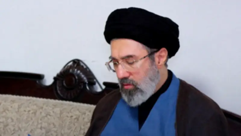 الحرس الثوري يبادر بمبايعة المرشد الجديد مجتبى خامنئي وسط تأكيدات على قدرته القيادية