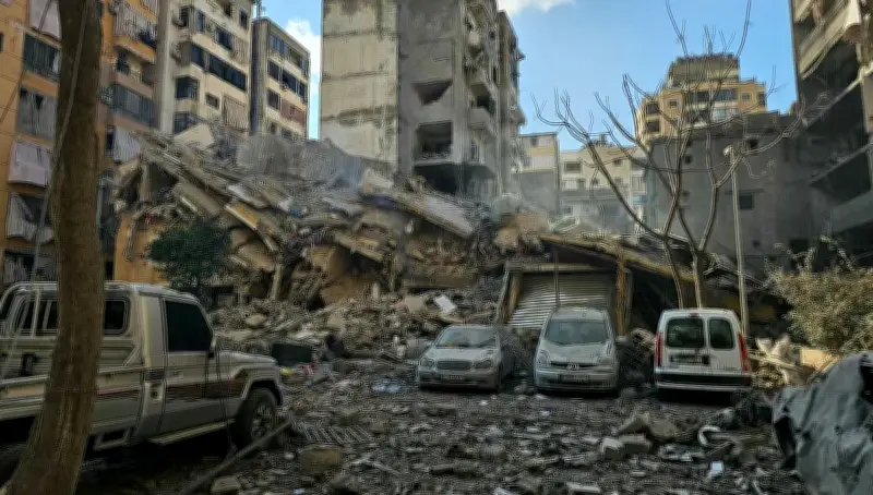 جيش الاحتلال الإسرائيلي يشن غارات على بنى تحتية لحزب الله في الضاحية الجنوبية لبيروت