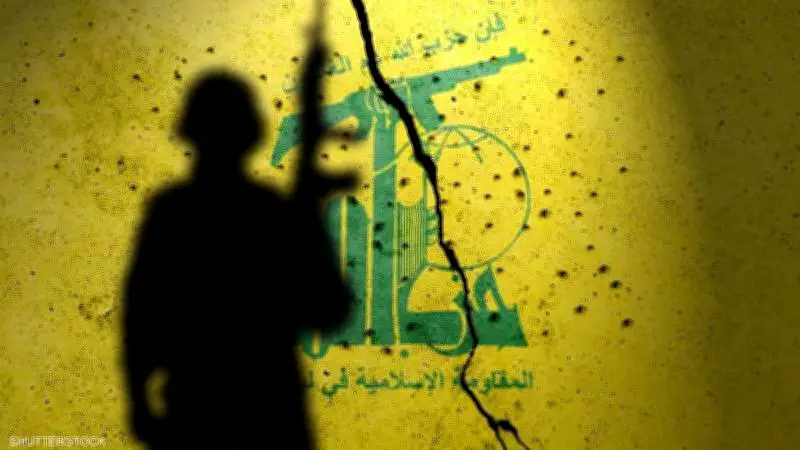 حزب الله يعلن استهداف قاعدة قيادة الجبهة الداخلية في الرملة: تصعيد في الصراع الإقليمي