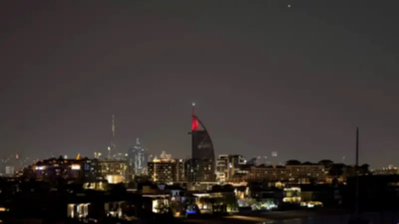 الإمارات تؤكد حقها السيادي في الدفاع عن النفس مع رفض الانخراط في الصراعات الإقليمية