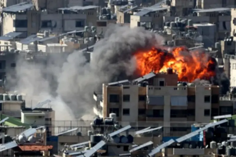 إسرائيل تشن هجمات جديدة على جنوب وشرق لبنان وسط تصاعد التوترات