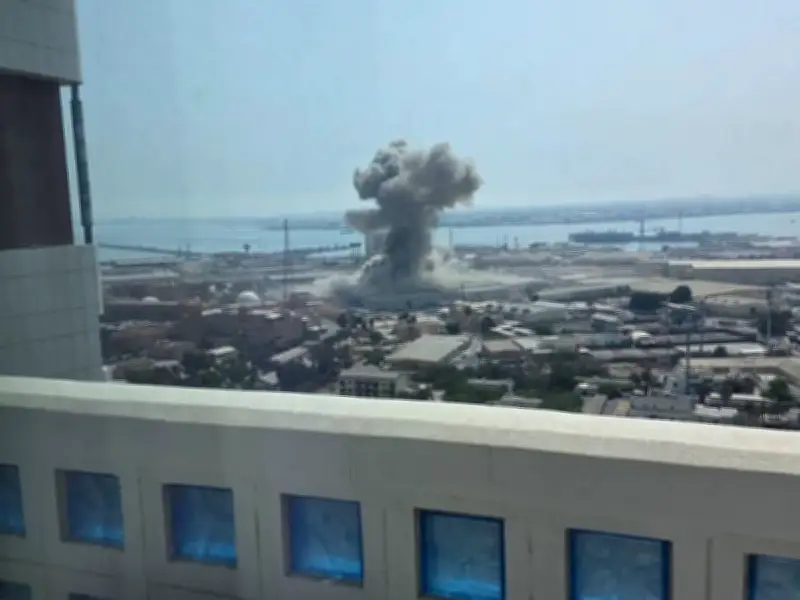 انفجارات قوية تهز سماء الدوحة وقطر تدين الاعتداء الإيراني على الخرج