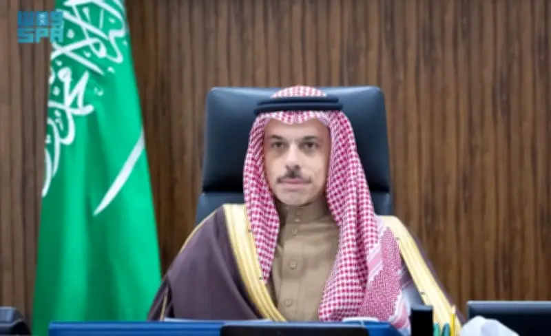 فيصل بن فرحان يمثل ولي العهد في اجتماع دولي لتعزيز الأمن الإقليمي والدولي