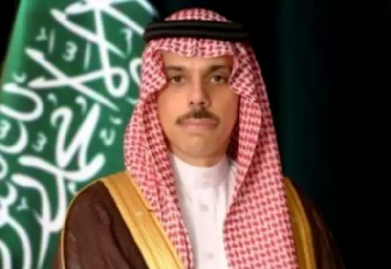 وزير الخارجية السعودي يجري اتصالات دبلوماسية مكثفة مع روسيا وباكستان والبحرين لبحث تطورات المنطقة