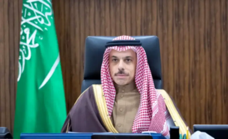 وزير الخارجية السعودي يشارك في قمة افتراضية مع قادة عرب وأوروبيين لمناقشة العدوان الإيراني