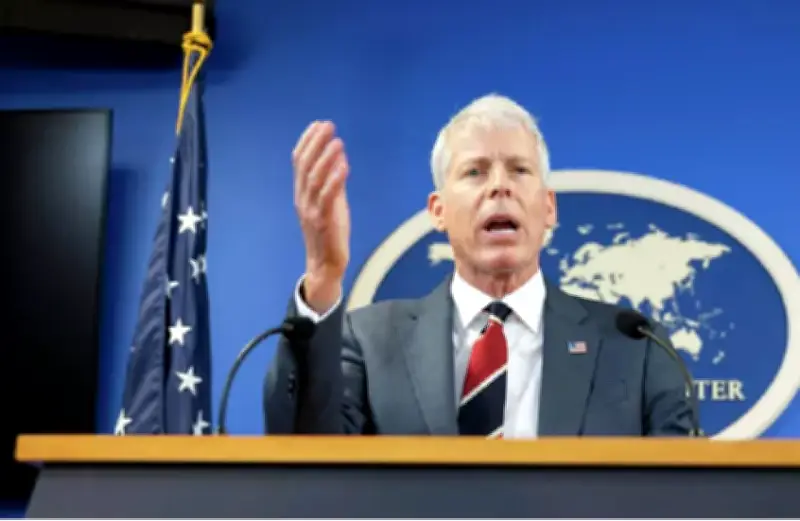 وزير الطاقة الأمريكي يحذر من تهديدات إيرانية لمرافق النفط في مضيق هرمز وسط تصعيد التوتر