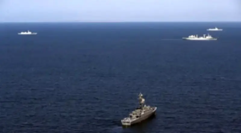 عُمان تسقط طائرة مسيرة وتؤكد موقفها الرافض للاستهداف وتدعو للدبلوماسية