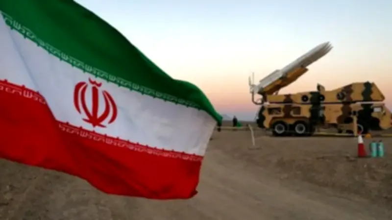 تمرد الحرس الثوري يهدد فرص إيران في وقف إطلاق النار ويعقد المشهد السياسي