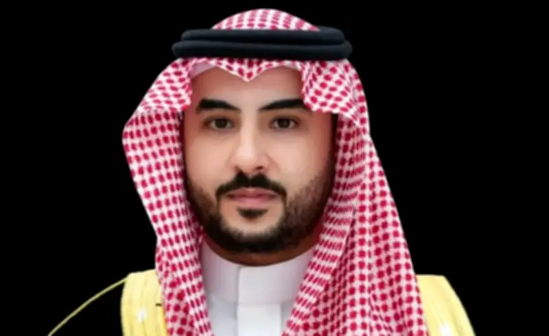 وزير الدفاع السعودي يتصل بنظيره الروماني لبحث التصعيد الإقليمي وإدانة الهجمات الإيرانية