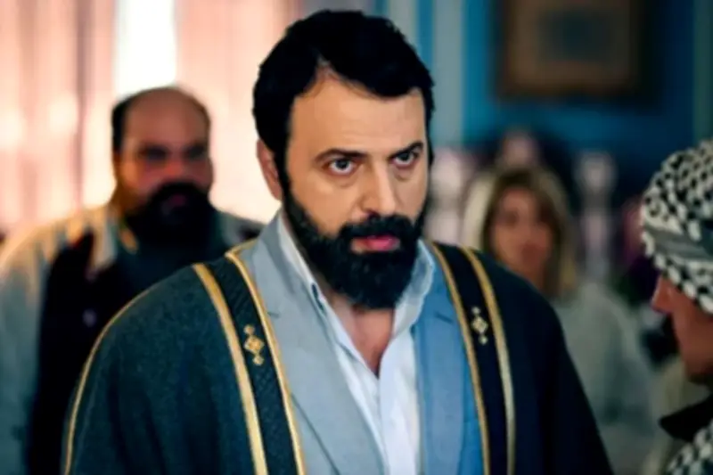 تيم حسن مرشح لتجسيد شخصية رفيق الحريري في عمل درامي بعد نجاحه في مسلسل مولانا