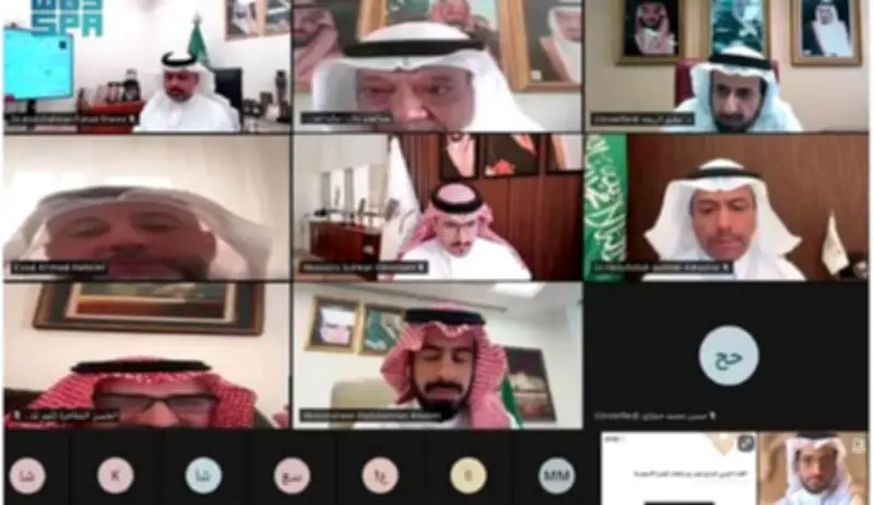 وزير الحج والعمرة يشيد بجهود شركات العمرة خلال موسم رمضان ويؤكد على الالتزام بالأنظمة