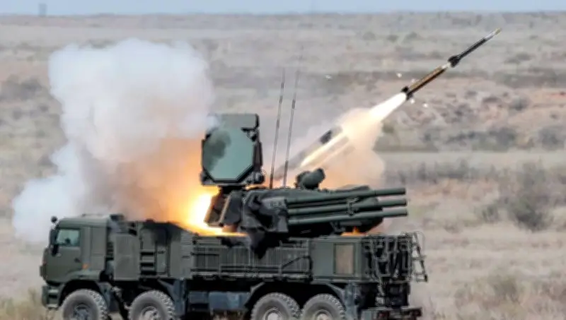 درع السماء الصامت: كيف تحرسنا منظومات الدفاع الجوي من التهديدات الخفية