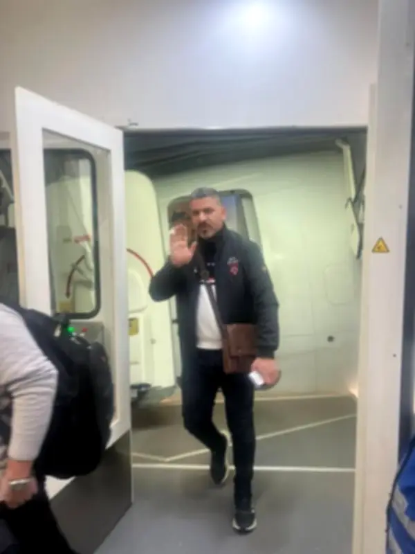 مطار عرعر يستقبل أولى رحلات إجلاء العراقيين العالقين في الخارج