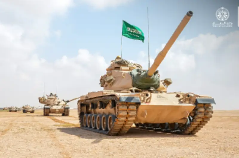 وزارة الدفاع السعودية تطلق خدمة الإبلاغ عن المشاهدات الجوية المشبوهة عبر تطبيق توكلنا