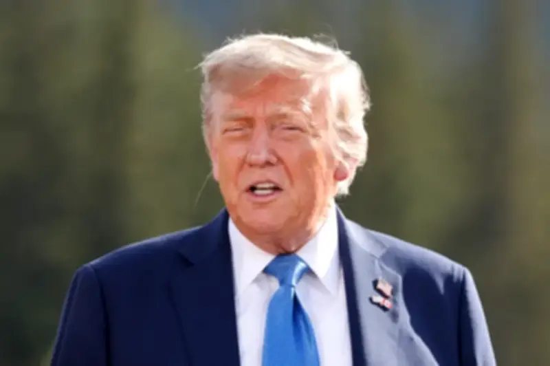 واشنطن تدرس السيطرة على نفط جزيرة خرج الإيرانية في حال إغلاق مضيق هرمز