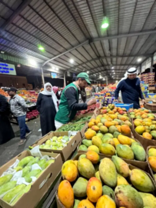 مأمورو ضبط يواصلون الرقابة على أسواق عسير خلال أسبوع