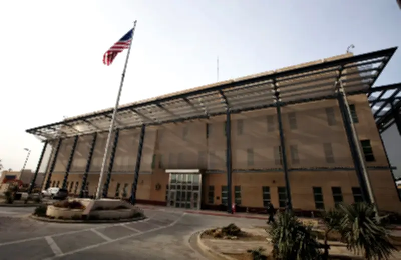 هجوم بطائرة مسيرة ملغومة يستهدف السفارة الأمريكية في بغداد وسط تفعيل أنظمة الدفاع الجوي