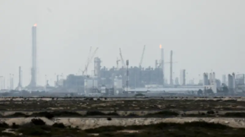 مجلس التعاون الخليجي يطالب المجتمع الدولي بتحمل مسؤولياته بعد استهداف إيران لرأس لفان