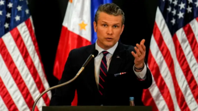 واشنطن تعلن تدمير أهداف بحرية إيرانية تهدد الملاحة في مضيق هرمز وتؤكد استمرار العمليات العسكرية