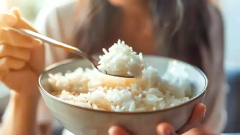 الأرز الأبيض وزيادة الوزن: دراسة تكشف العلاقة وتقدم نصائح غذائية