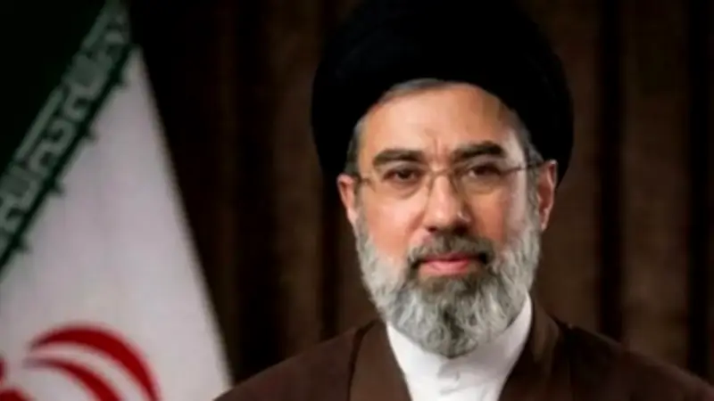 مجتبى خامنئي يعلن انتصار إيران على أميركا وإسرائيل وينفي تورطها في هجمات عُمان وتركيا