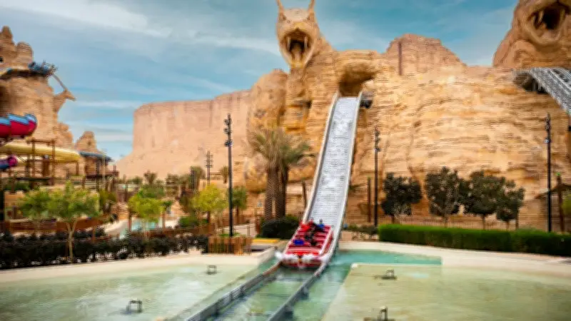 انطلاق المرحلة التجريبية لأكبر مدينة ألعاب مائية في الشرق الأوسط في القدية