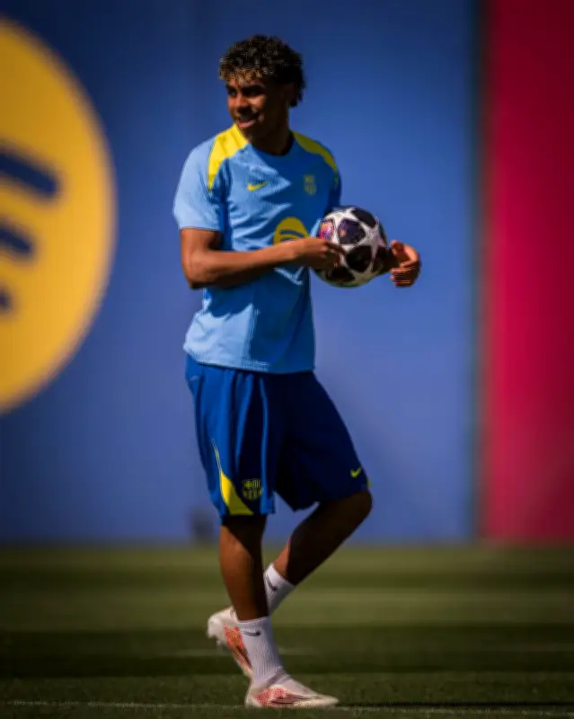 برشلونة يواجه رايو فايكانو في اختبار صعب بالدوري الإسباني لتعزيز الصدارة