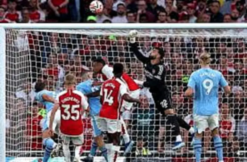 أرتيتا وجوارديولا يكشفان تشكيلات نهائي كأس الرابطة بين أرسنال ومانشستر سيتي