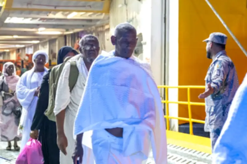 السعودية تيسر إجراءات مغادرة المعتمرين وتؤكد على ضرورة الالتزام بمواعيد التأشيرات