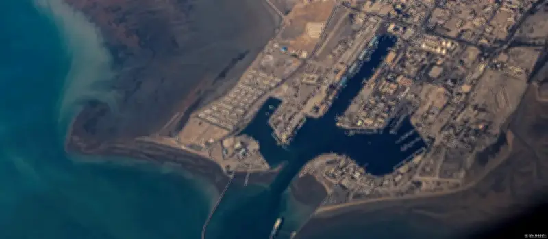 إيران تهدد بضرب أنظمة الطاقة والمياه في الخليج ردا على إنذار ترامب بشأن مضيق هرمز