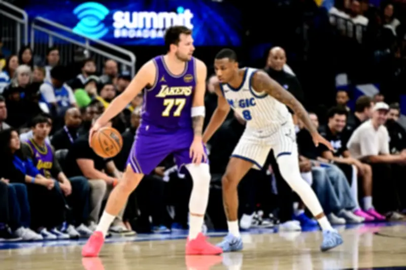 دوري إن بي إيه: دونتشيتش يلعب ضد بيستونز بعد إلغاء خطأ فني