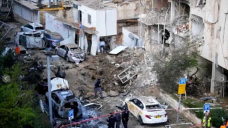 تصاعد التوتر بين إيران وإسرائيل رغم إشارات متضاربة حول محادثات لإنهاء الحرب