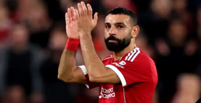 محمد صلاح يعلن رحيله عن ليفربول نهاية الموسم الحالي بعد مسيرة تاريخية