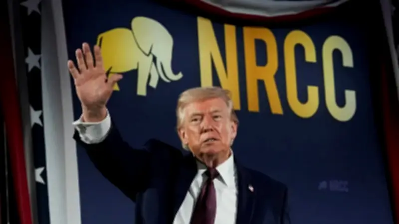 ترمب يطمح لإنهاء الحرب مع إيران سريعاً: بين خيار الاتفاق الدبلوماسي والعملية البرية