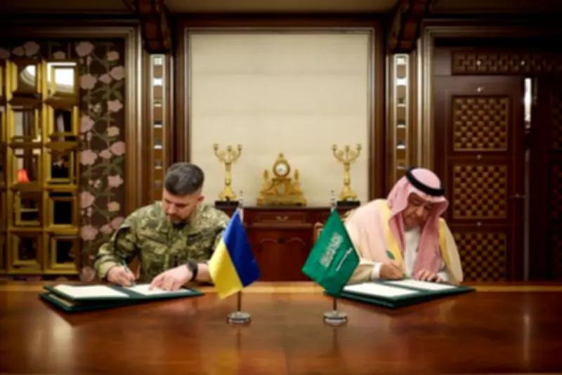وزارة الدفاع السعودية توقع مذكرة ترتيبات دفاعية مع أوكرانيا في جدة لتعزيز التعاون العسكري