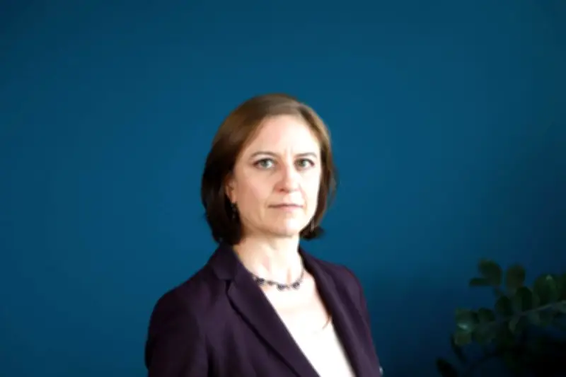 بريطانيا تدفع بقرار أممي لدعم العدالة الانتقالية في سوريا وتشيد بتعاون دمشق غير المسبوق