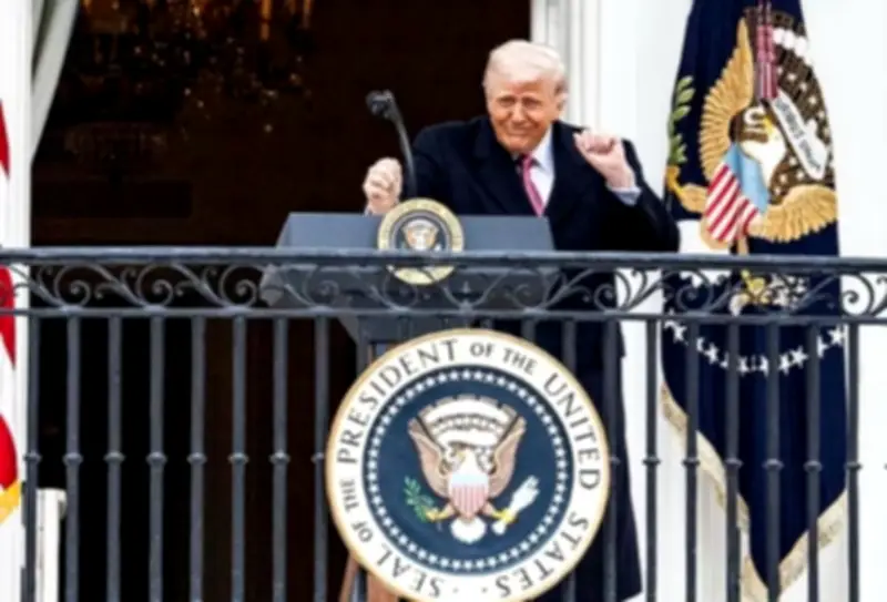 ترمب يبرر بناء قاعة رقص فاخرة بالبيت الأبيض استعداداً لزيارة الملك تشارلز