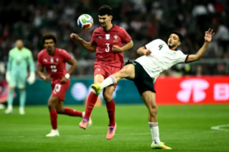 البرتغال تتعادل مع المكسيك في ودية مثيرة على ملعب أزتيكا الأسطوري