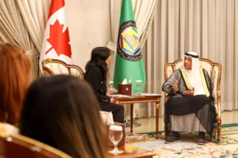 مجلس التعاون وكندا يدينان الاعتداءات الإيرانية ويبحثان فتح مضيق هرمز أمام سلاسل الإمداد