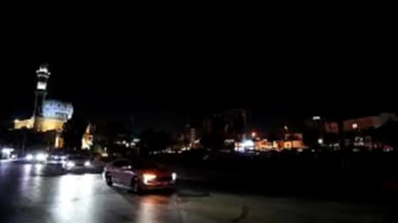 إيران تعلن استعادة التيار الكهربائي بالكامل في طهران والبرز بعد انقطاع ناجم عن هجمات استهدفت البنية التحتية