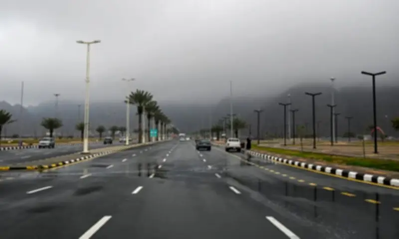 الأرصاد تحذر من أمطار ورياح شديدة على حائل مع جريان السيول وتدنٍّ بالرؤية