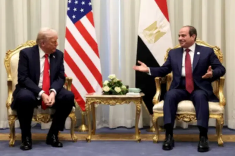 الرئيس المصري يوجه نداءً عاجلاً لترمب: أنت الوحيد القادر على إيقاف حرب المنطقة والخليج