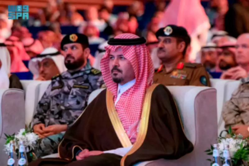 أمير المدينة المنورة يفتتح منتدى العمرة والزيارة الثالث ويؤكد على تطوير الخدمات الدينية