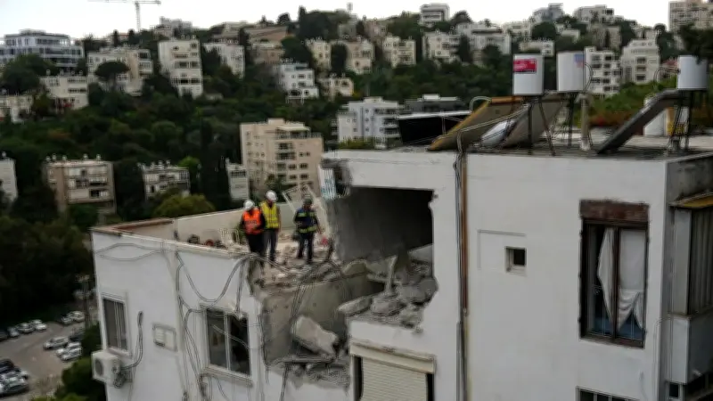 استمرار الضربات الجوية بين إسرائيل وإيران.. نتنياهو: تجاوزنا منتصف أهداف الحرب