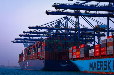 صادرات السعودية غير النفطية تسجل ارتفاعاً بنسبة 22.1% في يناير مدفوعة بطفرة إعادة التصدير