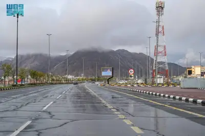 أمطار غزيرة ترصدها 238 محطة على 11 منطقة بالمملكة ومكة تتصدر بـ596 ملم